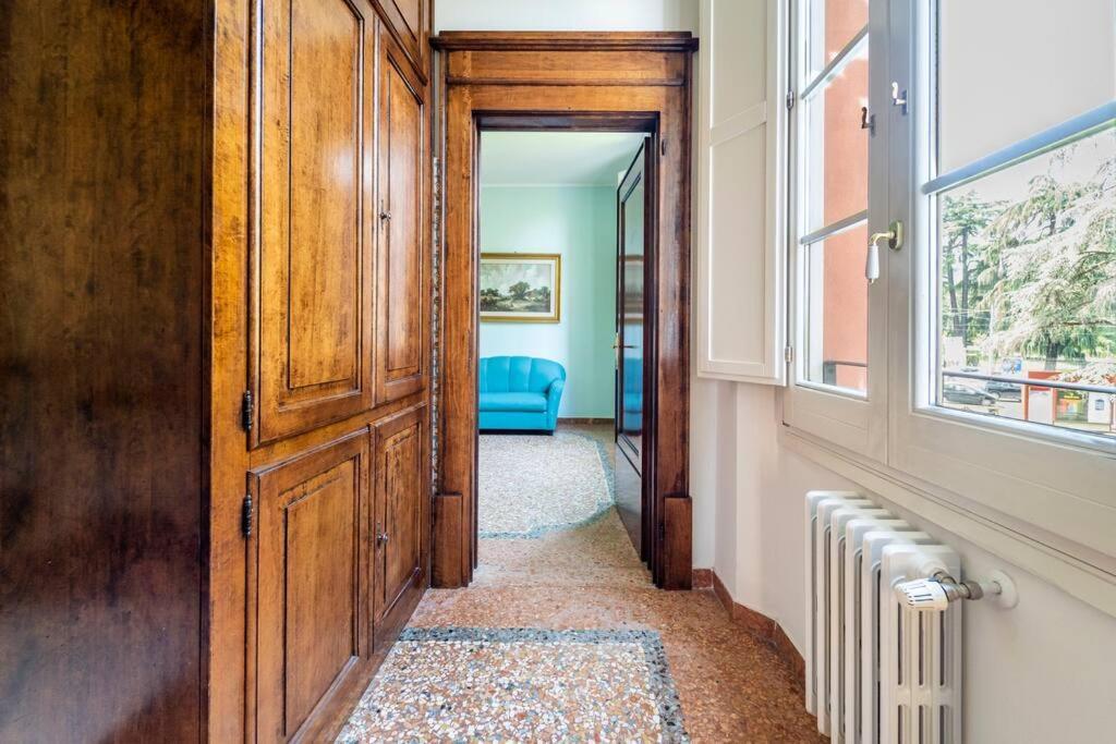 Elegant Apt, Wi-Fi And Garden Lägenhet Bologna Exteriör bild